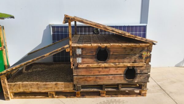 Modelo 2 casa para gatos ayuntamiento Villafranca de los Barros