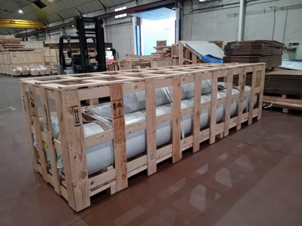 Cajon por encargo para transportar material de tamaño especial