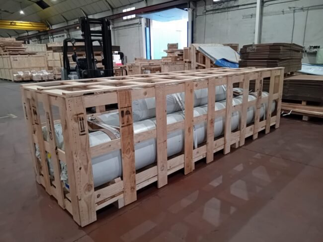 Cajon por encargo para transportar material de tamaño especial