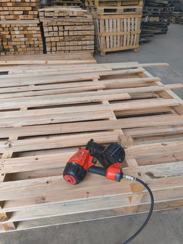 Pistola para reparación de palets