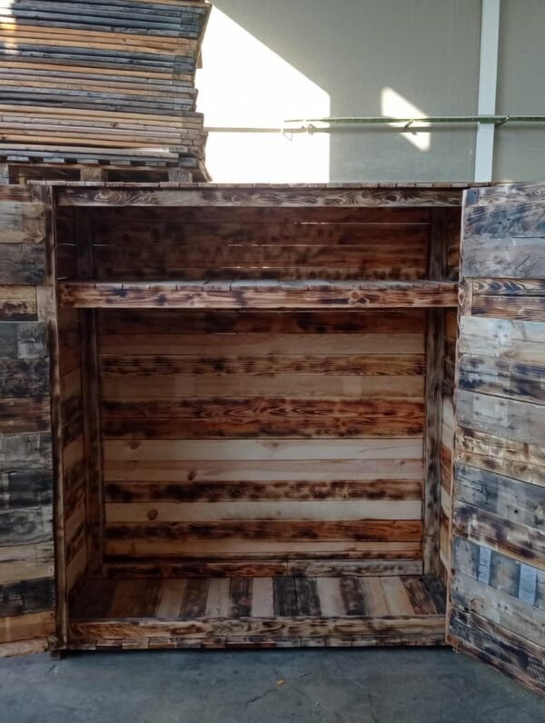 Armario de madera de pino natural